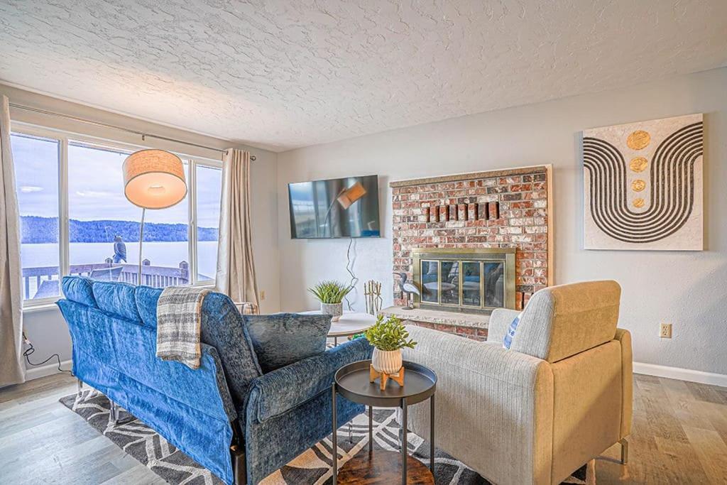 Waterfront Retreat, Relaxation, Fun In Hood Canal Hoodsport Экстерьер фото